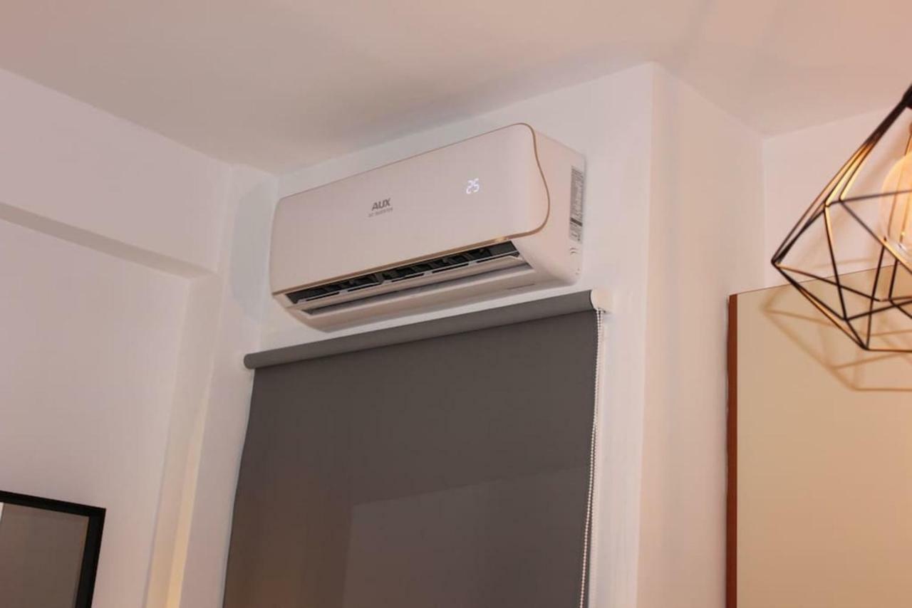 Central Studio! Fiber Wifi, Ac, Private, Self Check-In! سالونيك المظهر الخارجي الصورة