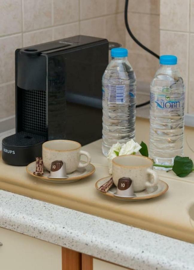 Central Studio! Fiber Wifi, Ac, Private, Self Check-In! سالونيك المظهر الخارجي الصورة