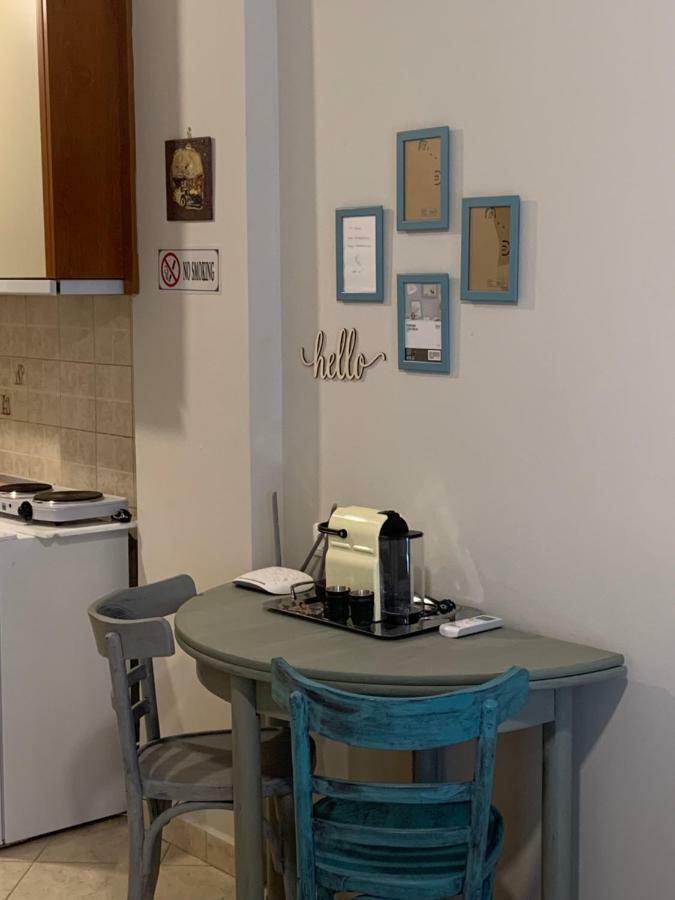 Central Studio! Fiber Wifi, Ac, Private, Self Check-In! سالونيك المظهر الخارجي الصورة